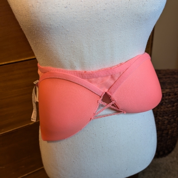 VICTORIA'S SECRET Bralette Wireless Lightly Lined Lace Push Up - Medium - Picture 8 of 11